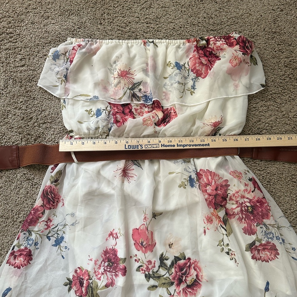 Floral Off-Shoulder Maxi Dress - Picture 3 of 5